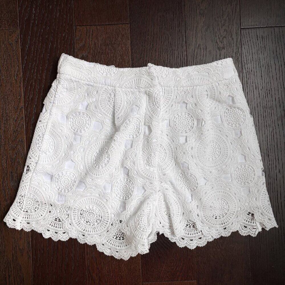 Blue Rain by Francesca's Lace Shorts (White) - Size Large